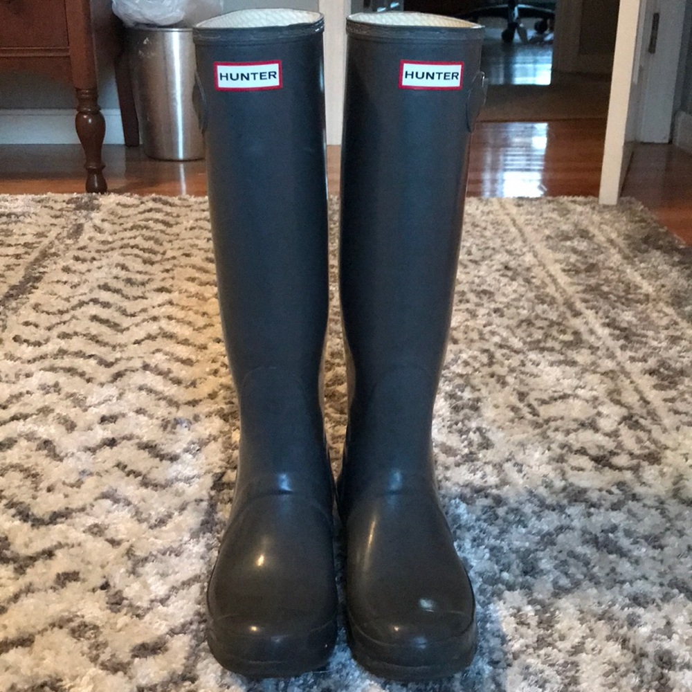 Grey hunter boots